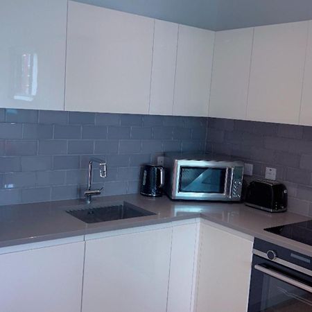 Ds Rentals - Entire 1 Bedroom Apartment ロンドン エクステリア 写真